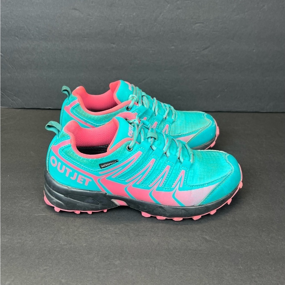 Outjet Waterproof Hiking Shoes Size 7.5 Non-Slip Trails Walking Outdoor Sneakers